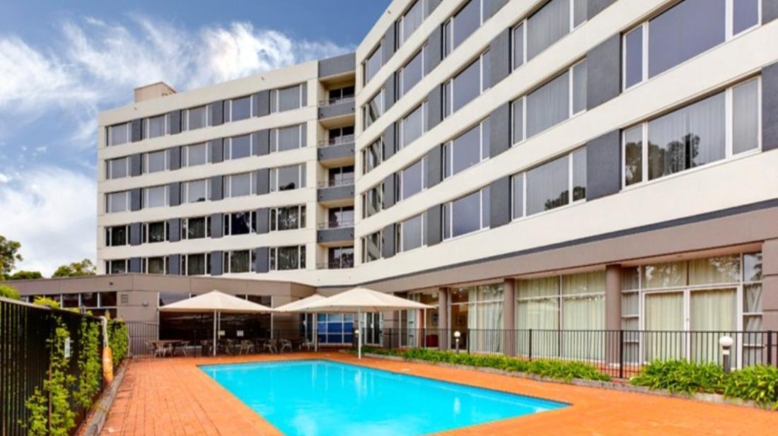 Rydges Bankstown Hotell Exteriör bild